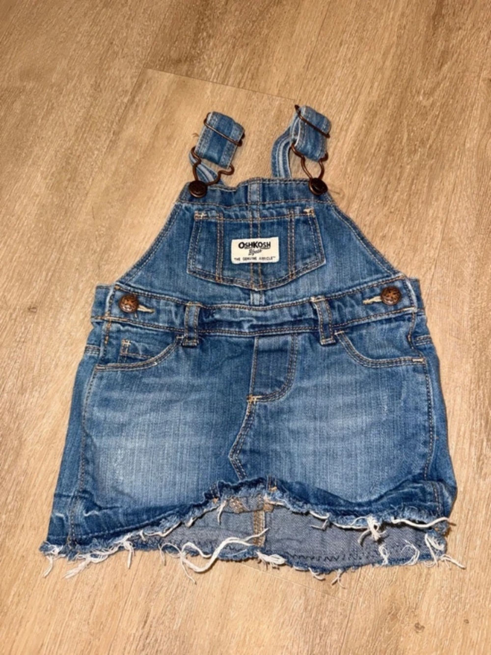 OshKosh B'gosh Denim Dress Overalls – 9M